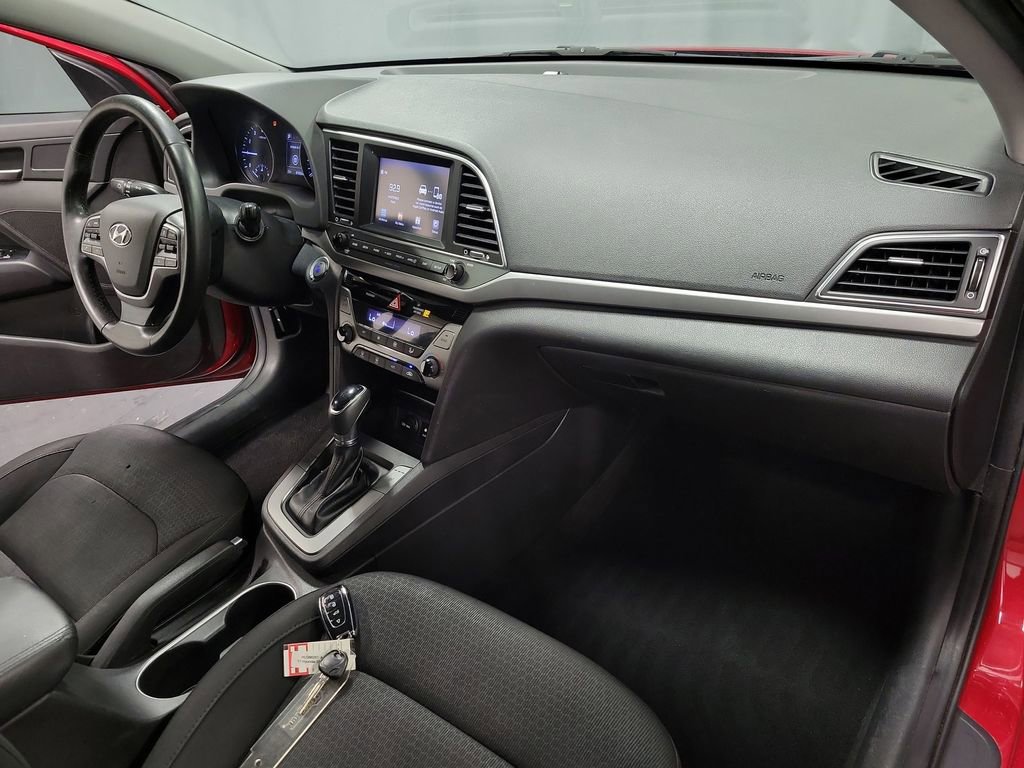 Used 2017 Hyundai Elantra Value Edition w/ Cargo Package image 24