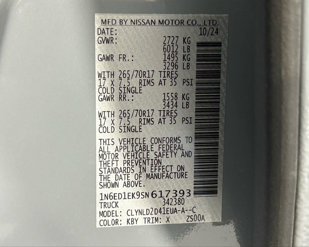 Used 2025 Nissan Frontier PRO-4X image 40