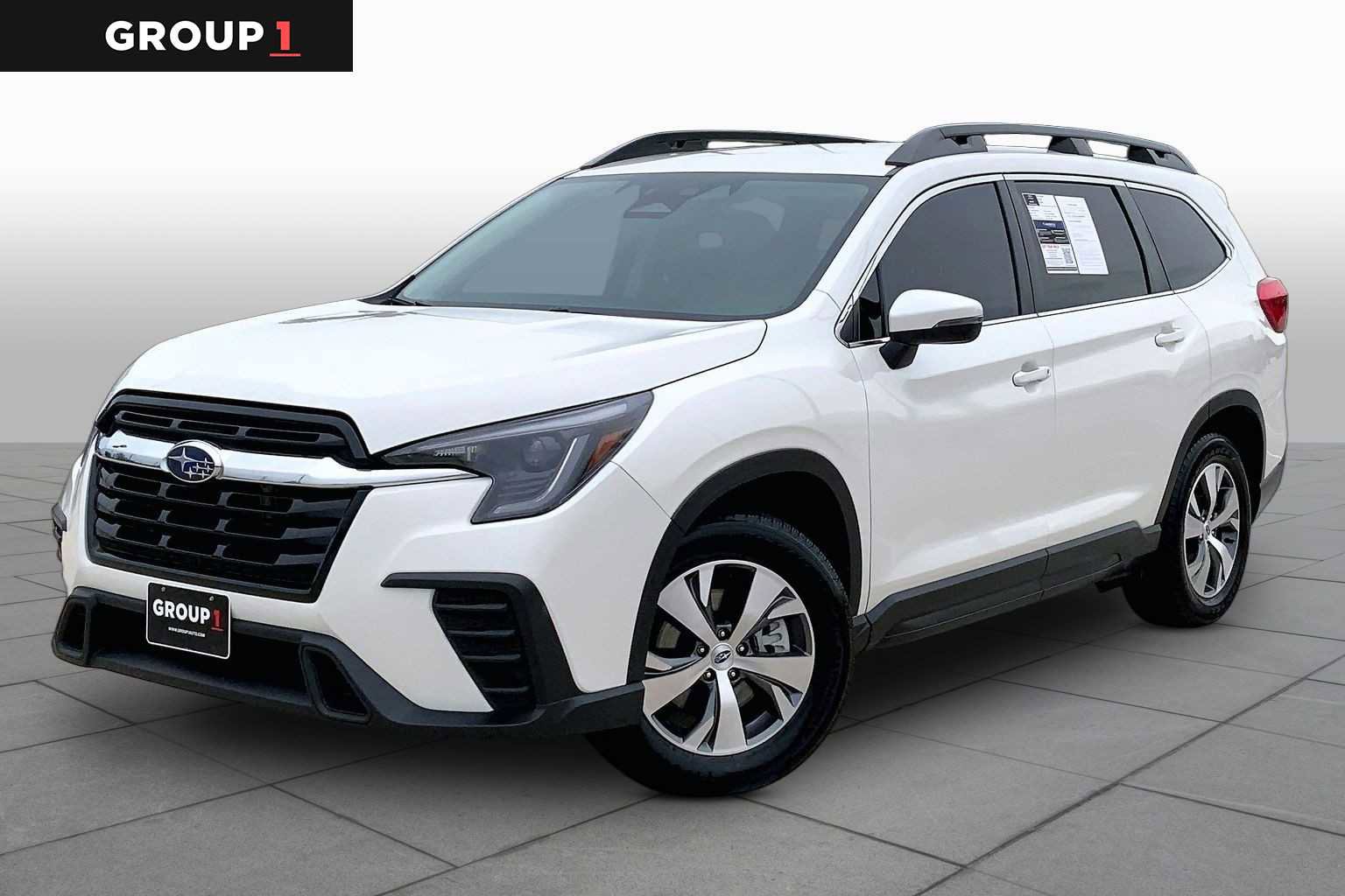 Used 2023 Subaru Ascent Premium w/ Convenience Package AWD/4WD image 1