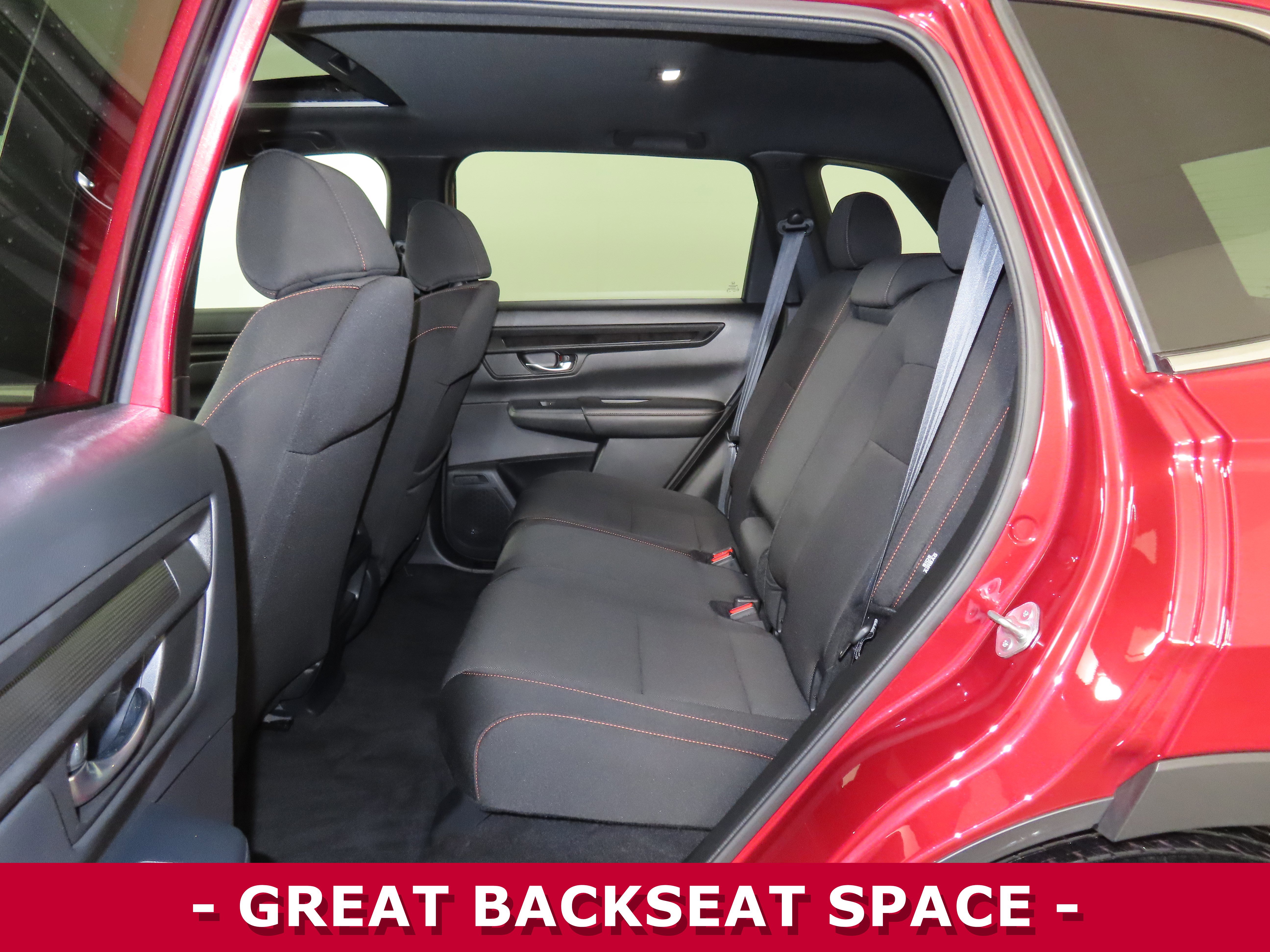 Used 2025 Honda CR-V Sport image 9