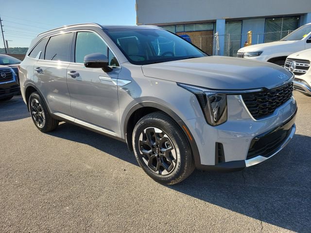 New 2026 Kia Sorento S w/ S Panoramic Sunroof Package
