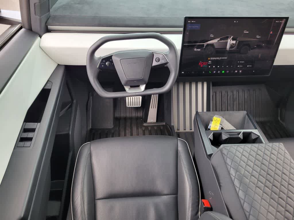 Used 2024 Tesla Cybertruck Cyberbeast AWD/4WD image 15