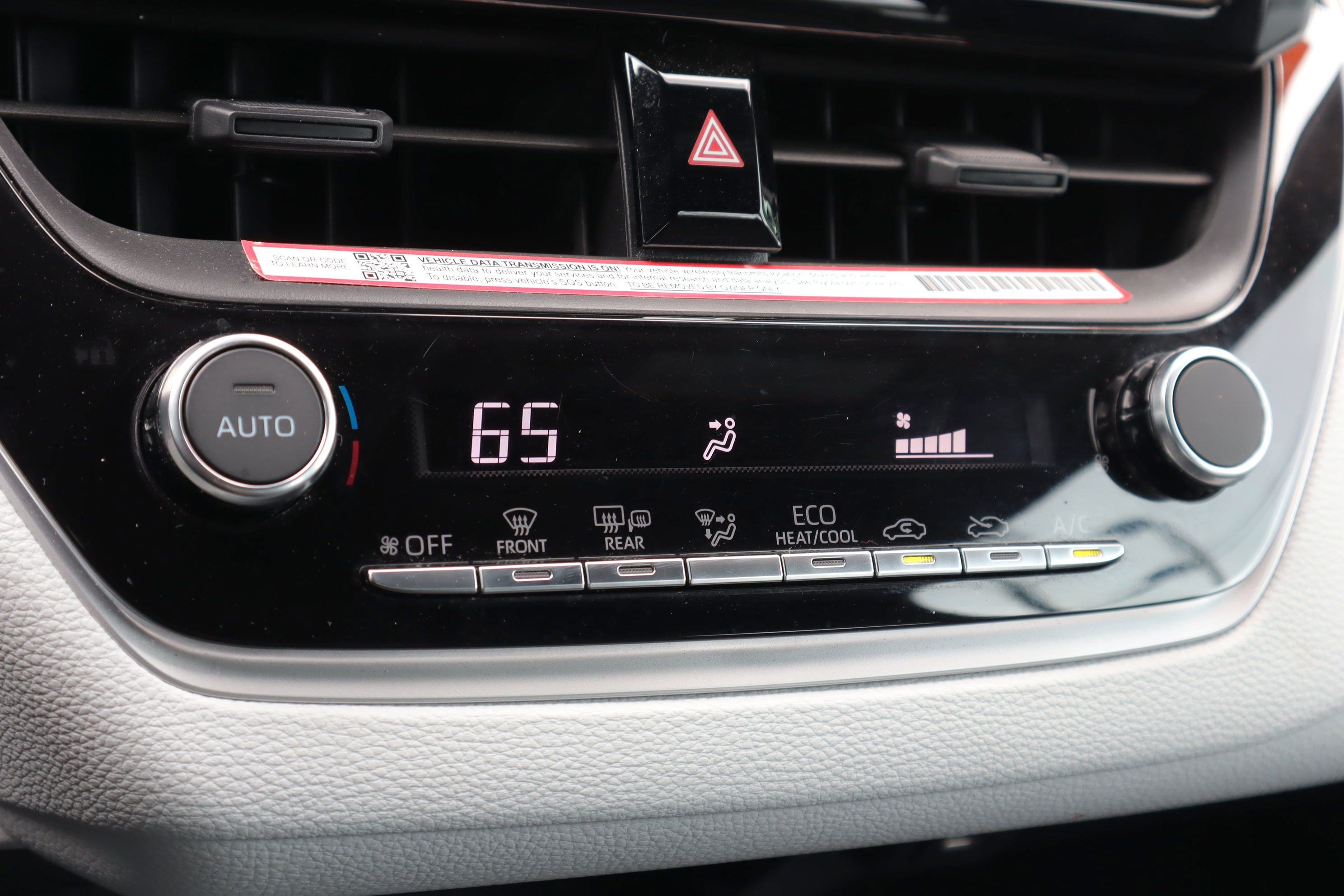 Used 2026 Toyota Corolla SE FWD image 16