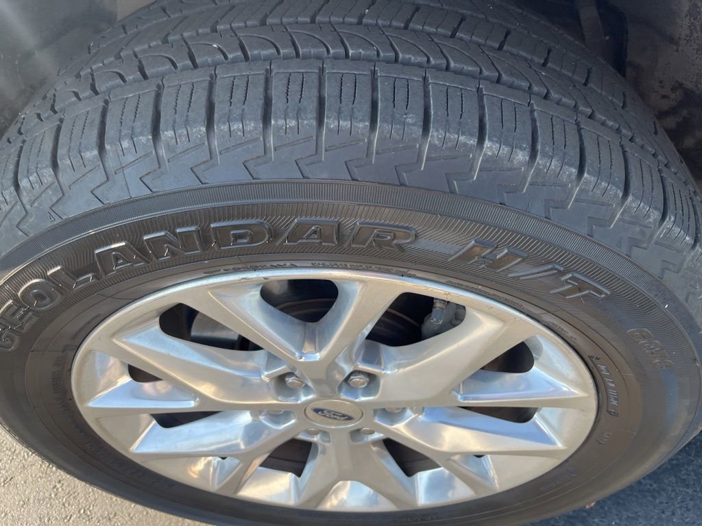 Used 2017 Ford Expedition Limited w/ Equipment Group 301A image 31