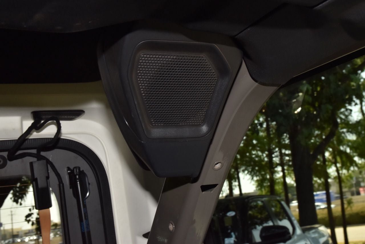 Certified 2025 Ford Bronco Badlands AWD/4WD image 18