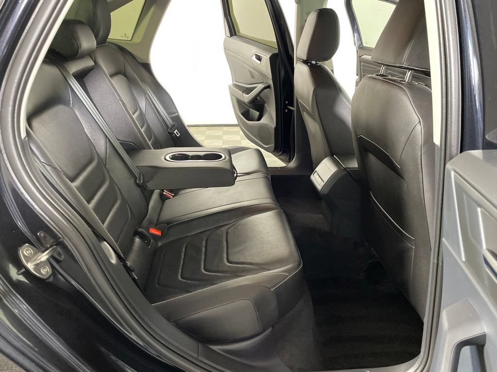 Used 2023 Volkswagen Jetta SEL FWD image 22
