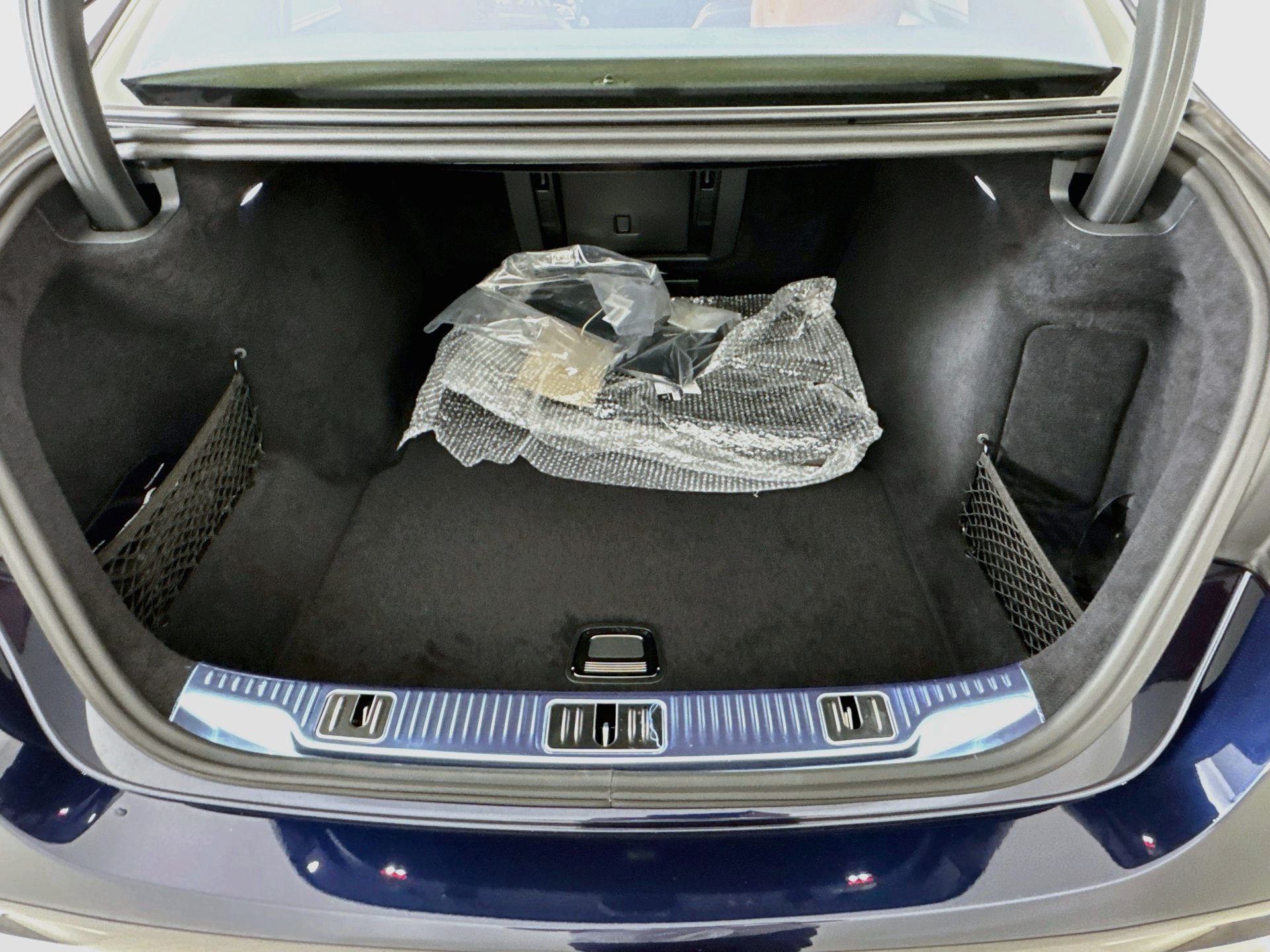 New 2027 Mercedes-Benz S 580 4MATIC Sedan image 29