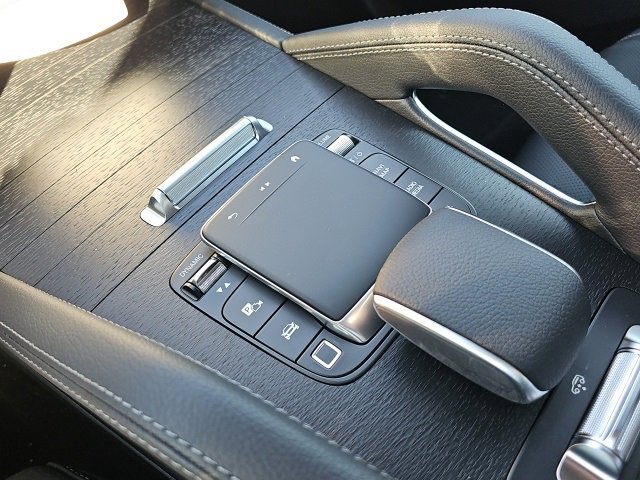 New 2026 Mercedes-Benz GLS 580 4MATIC image 22