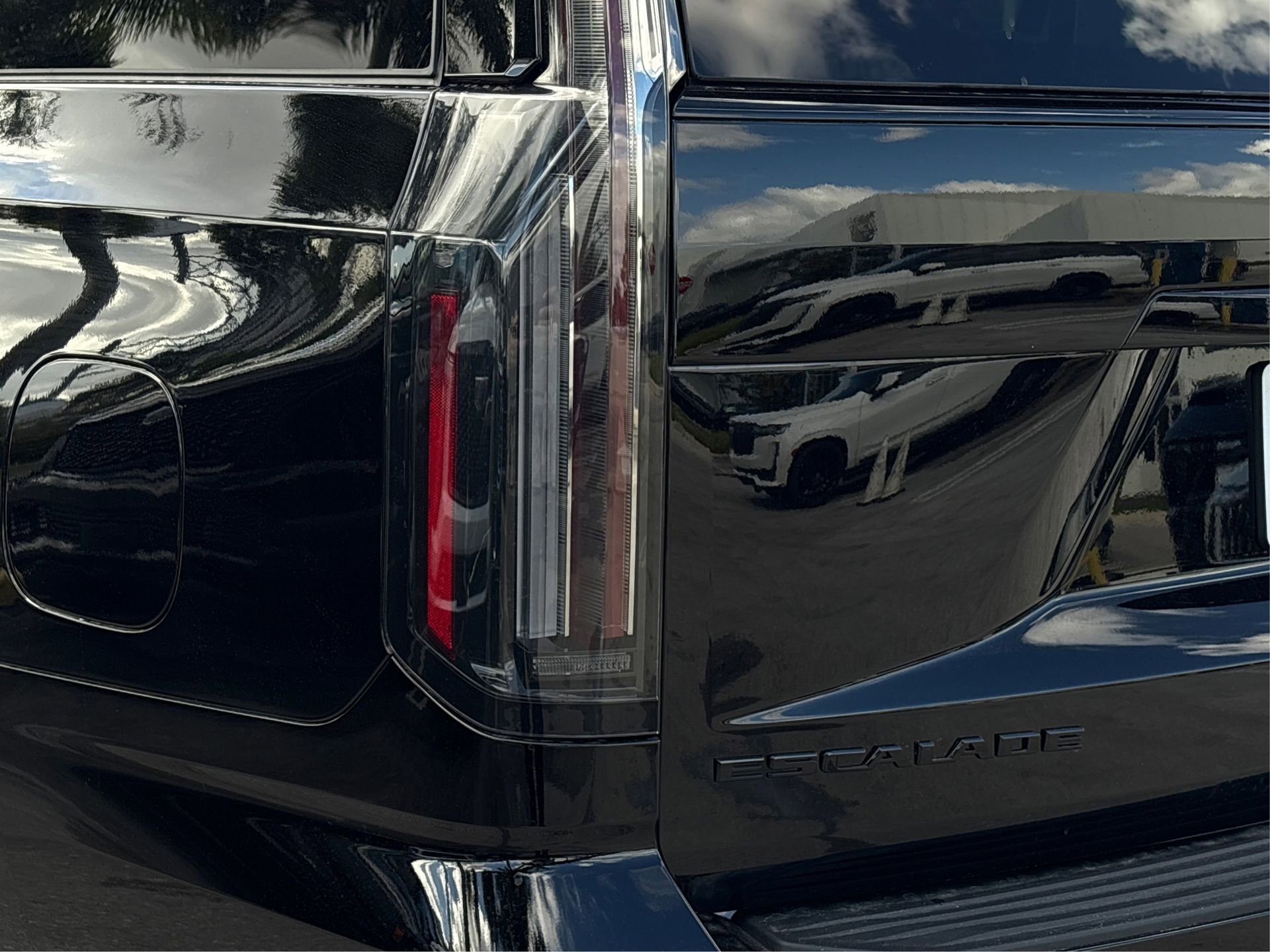 New 2026 Cadillac Escalade ESV V image 15