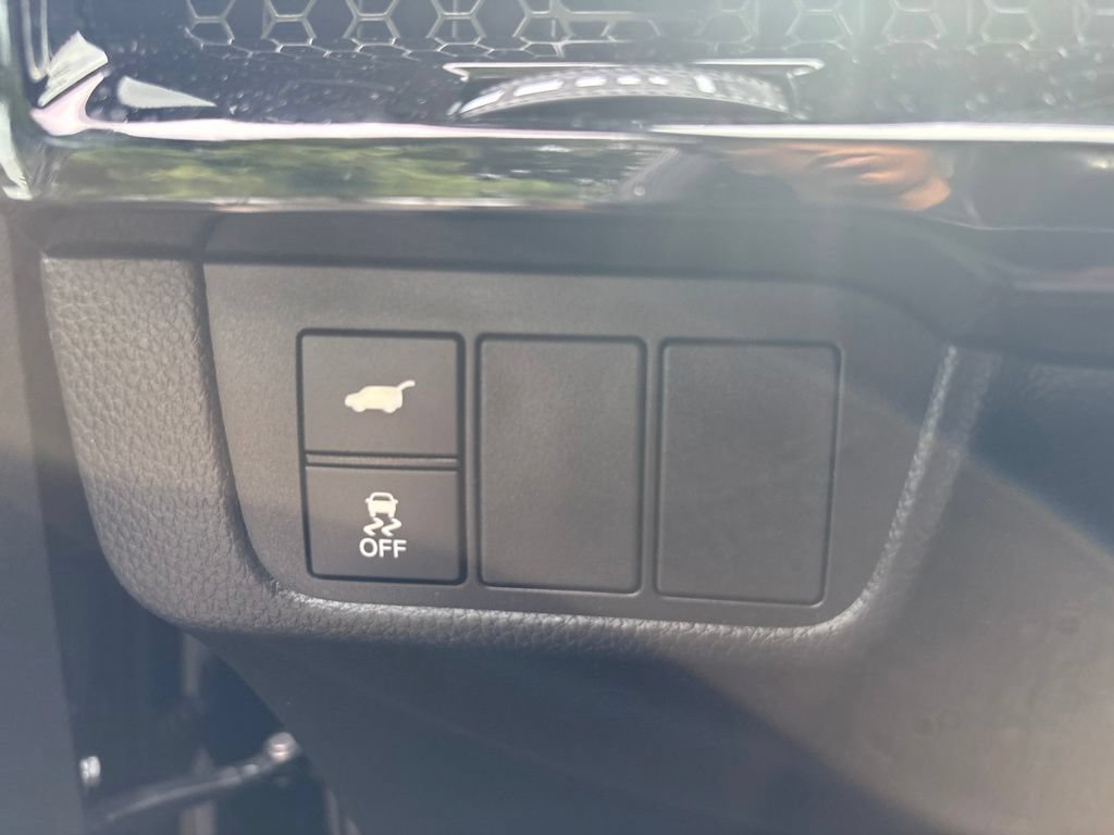 Used 2024 Honda CR-V Sport Touring image 8