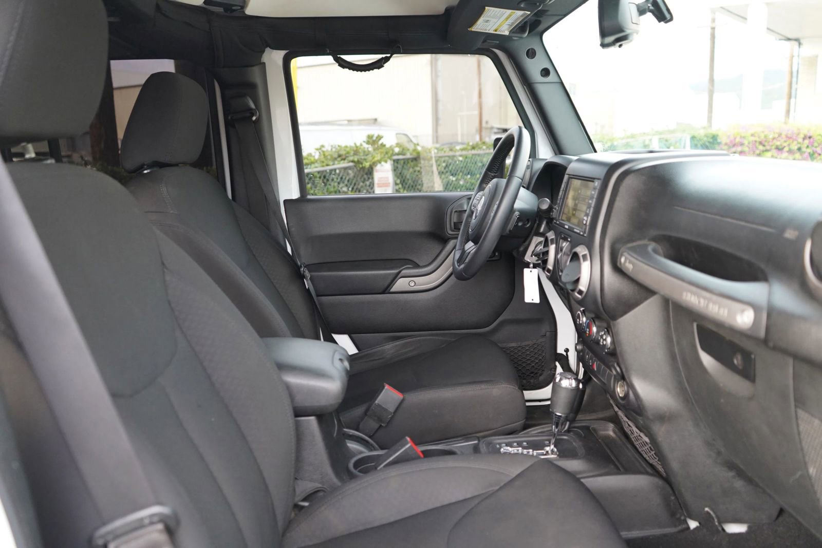 Used 2015 Jeep Wrangler Unlimited Sport image 19