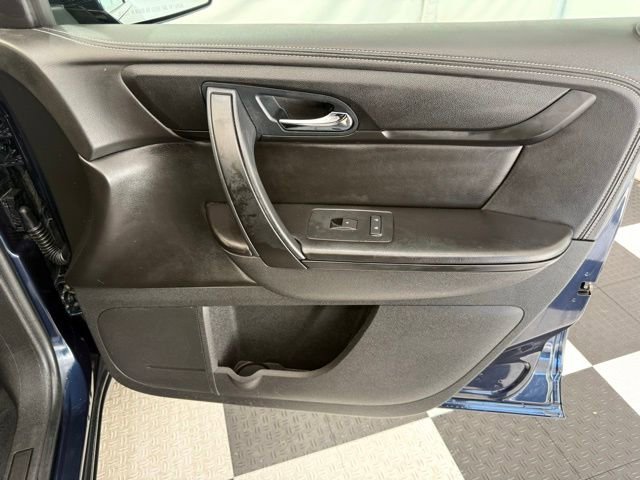 Used 2016 Chevrolet Traverse LT image 21