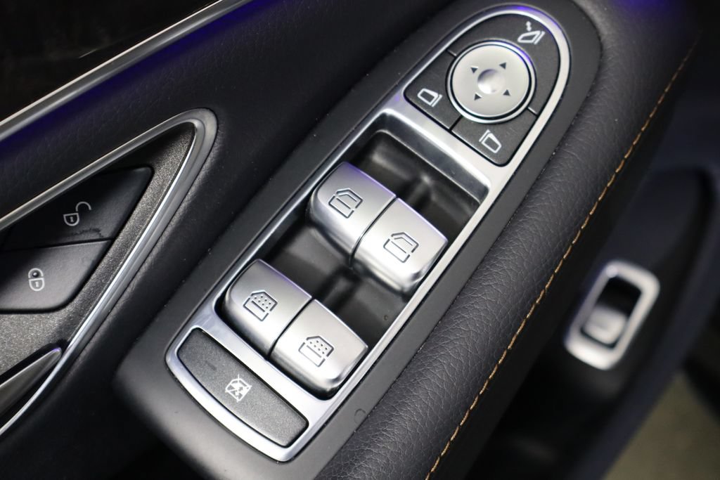 Used 2018 Mercedes-Benz S 450 Sedan image 19