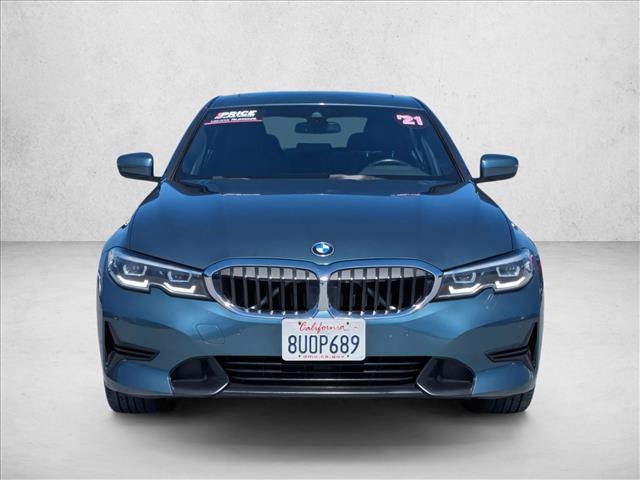 Used 2021 BMW 330i Sedan w/ Convenience Package RWD image 2