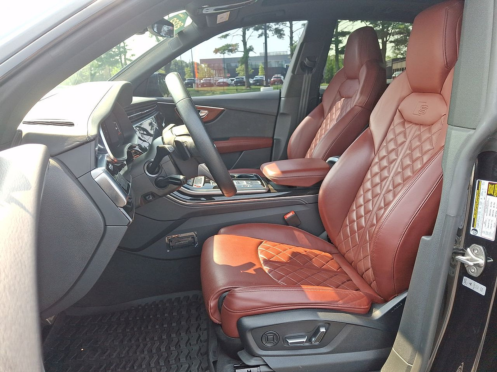 Used 2022 Audi SQ8 Premium Plus AWD/4WD image 11