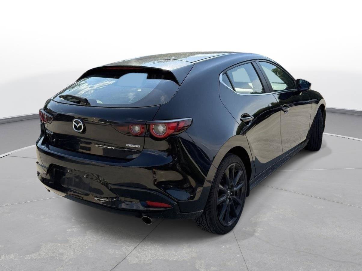 Used 2024 MAZDA MAZDA3 s FWD image 6
