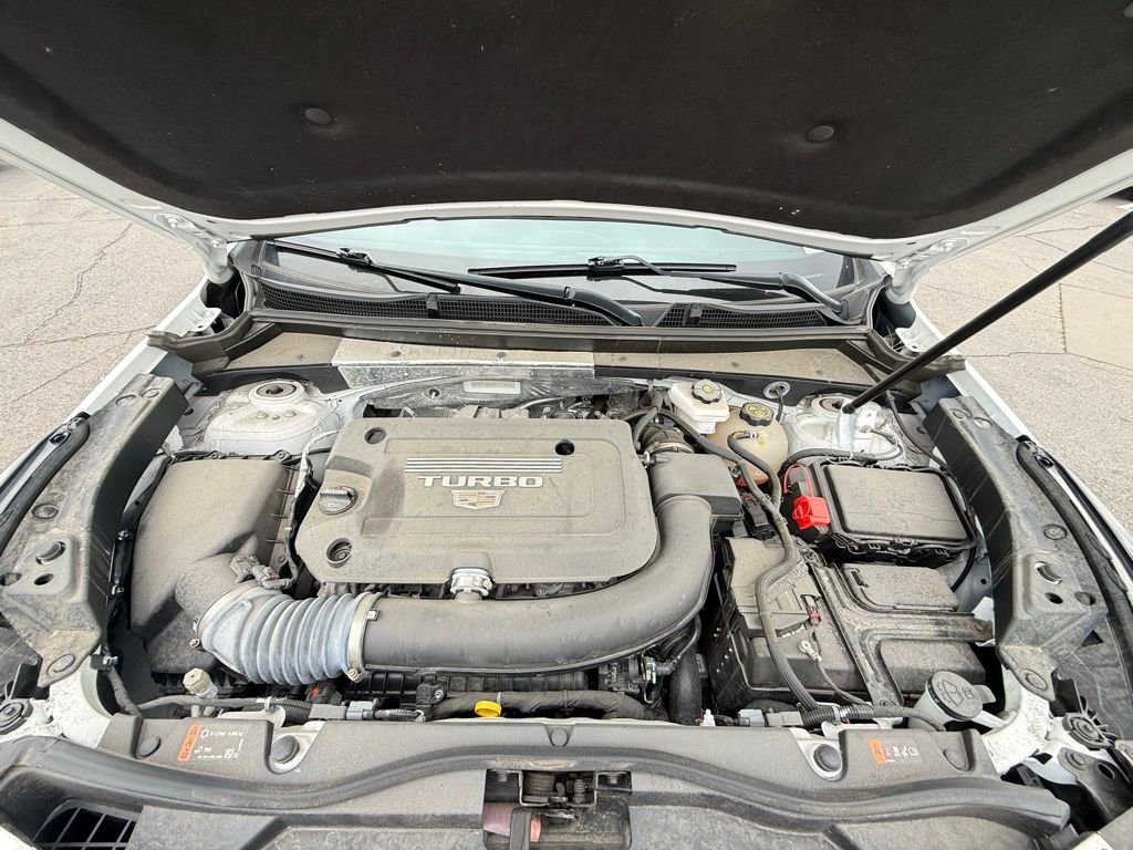 Used 2023 Cadillac XT4 Luxury w/ Cold Weather Package image 31