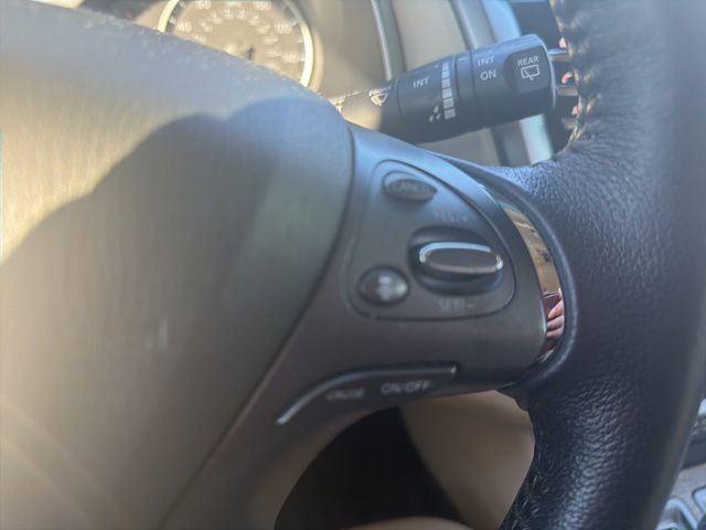 Used 2021 Nissan Murano SV image 26