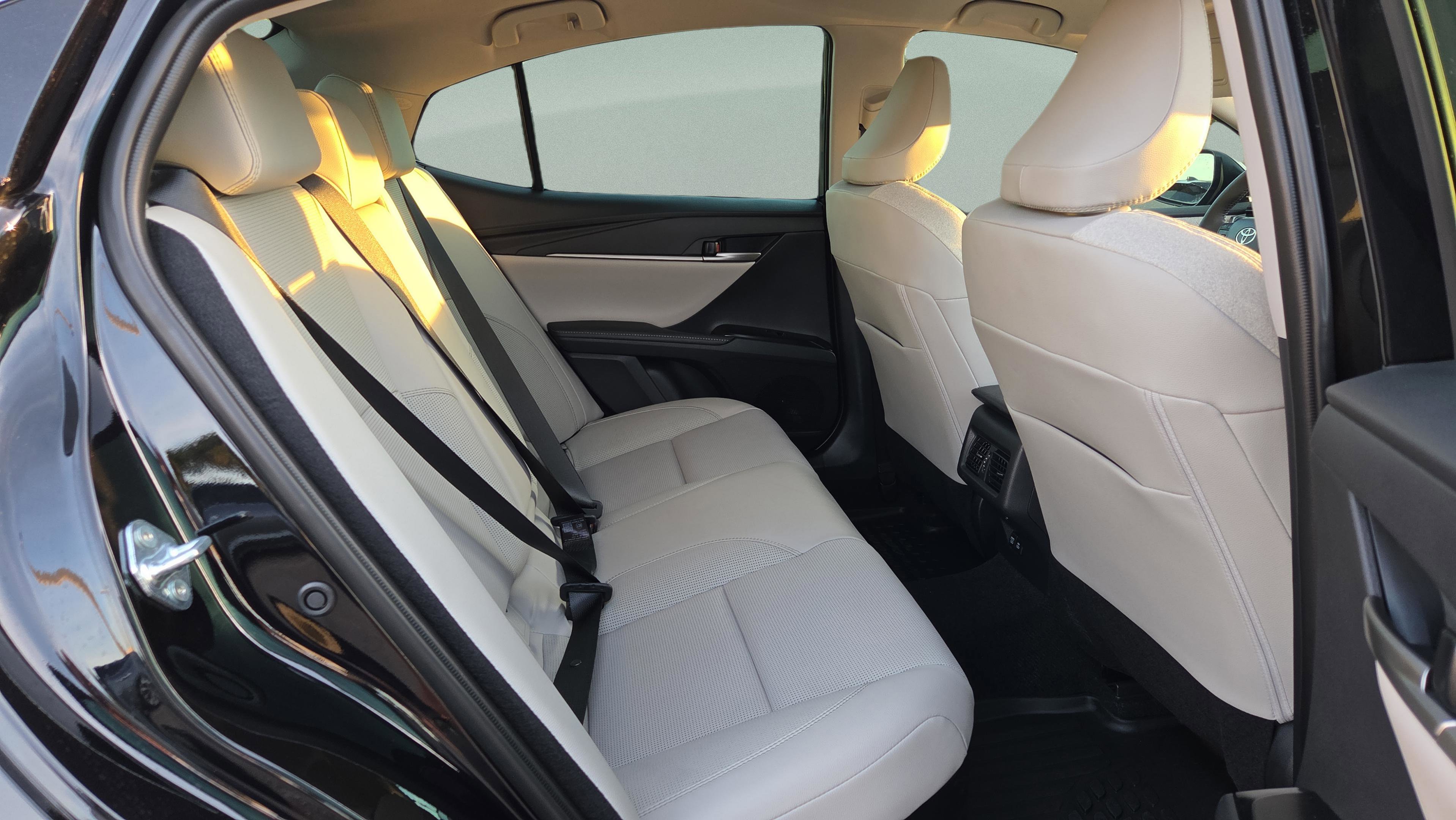 Certified 2025 Toyota Camry XLE image 18