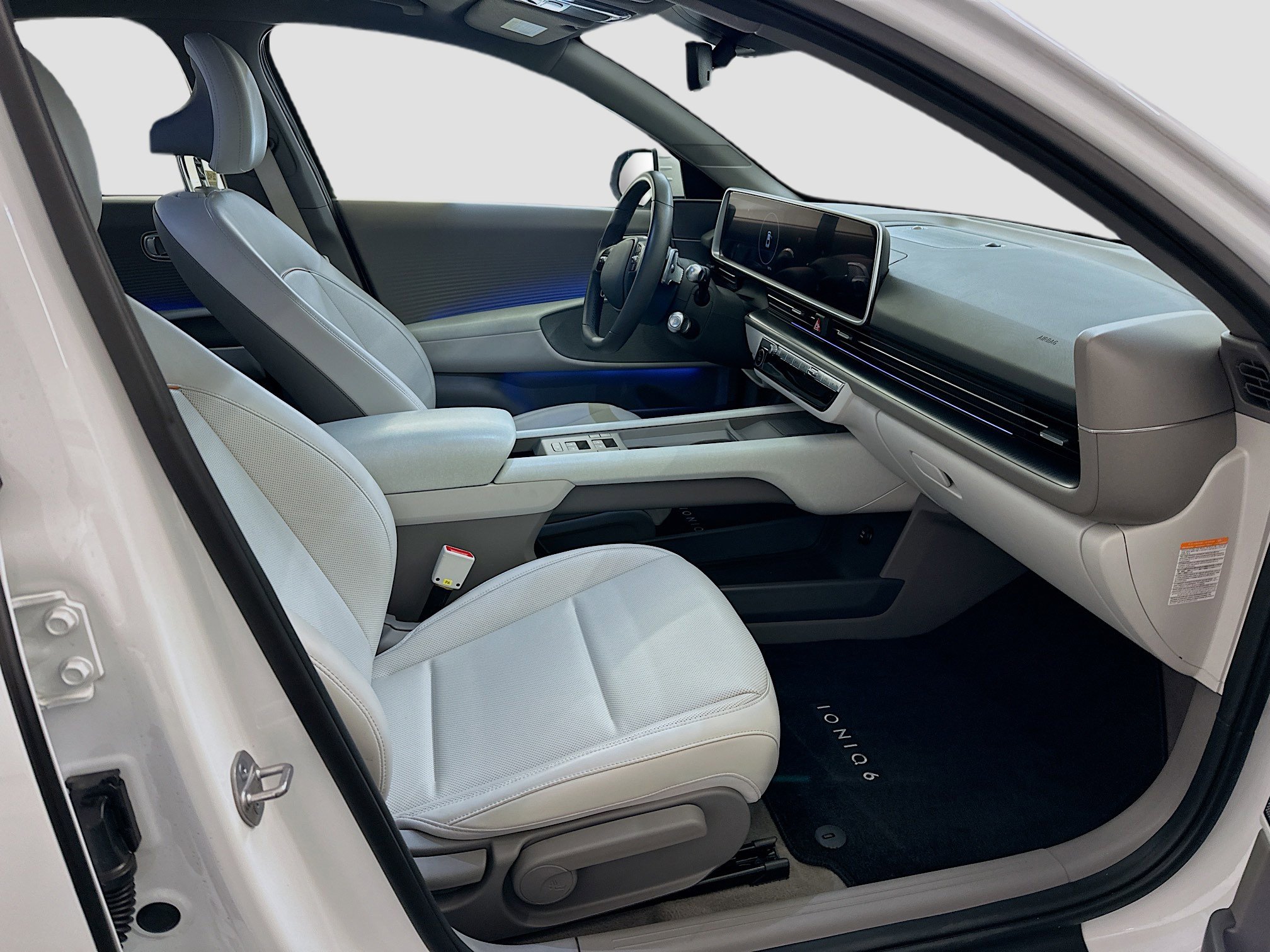Used 2023 Hyundai Ioniq 6 SEL w/ Cargo Package image 33