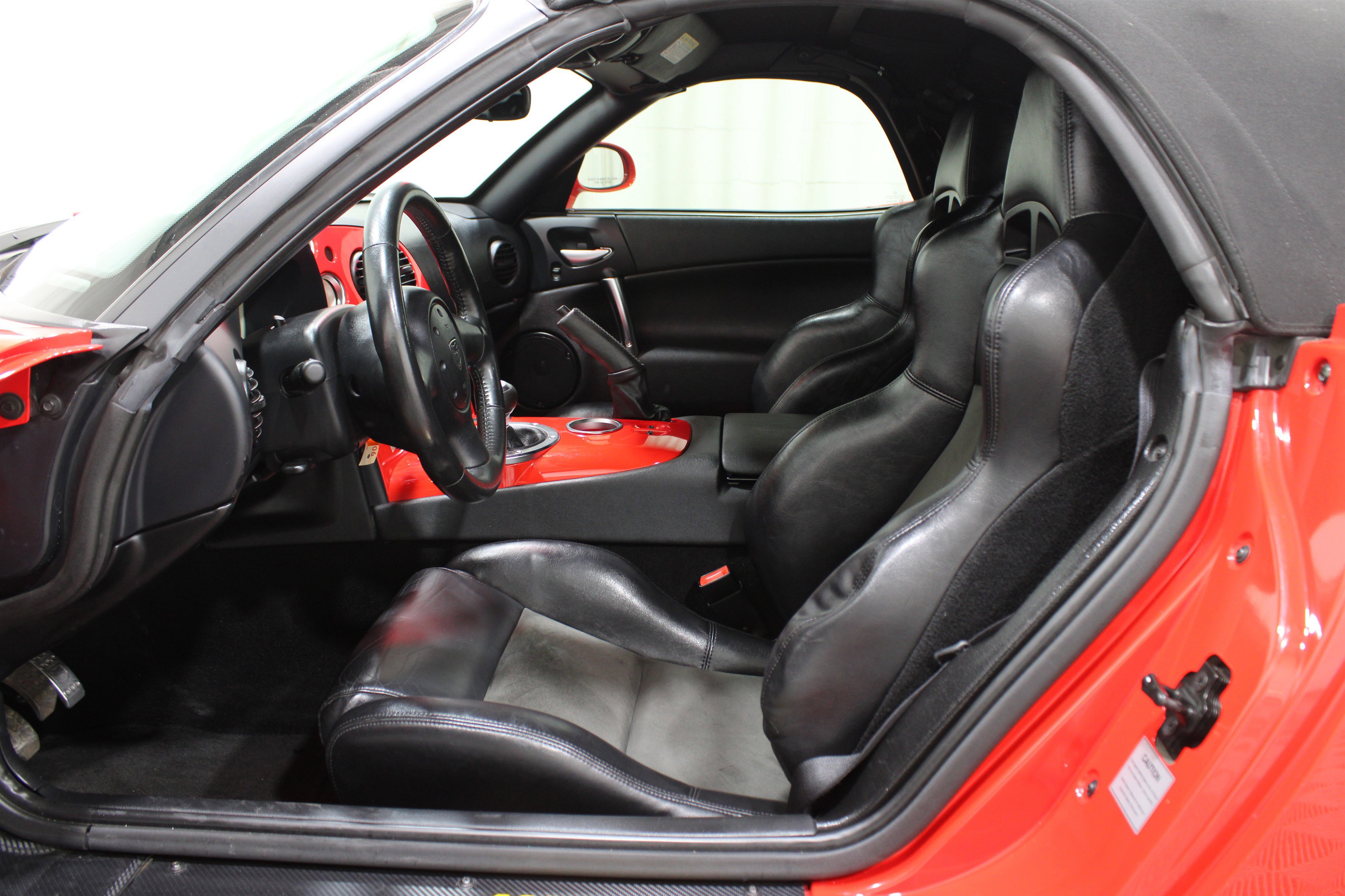 Used 2004 Dodge Viper SRT-10 RWD image 3