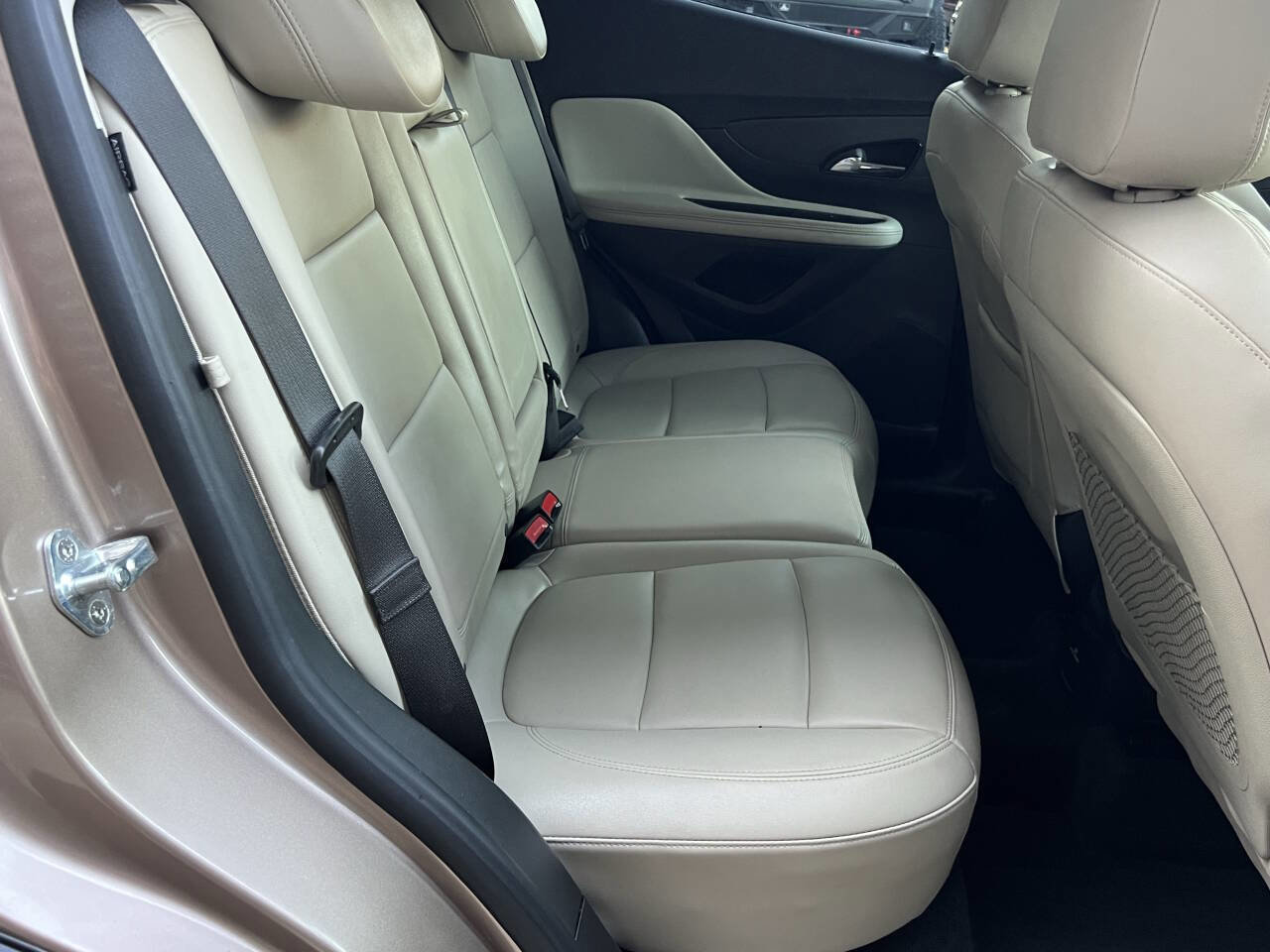 Used 2019 Buick Encore Essence w/ Experience Buick Package image 20