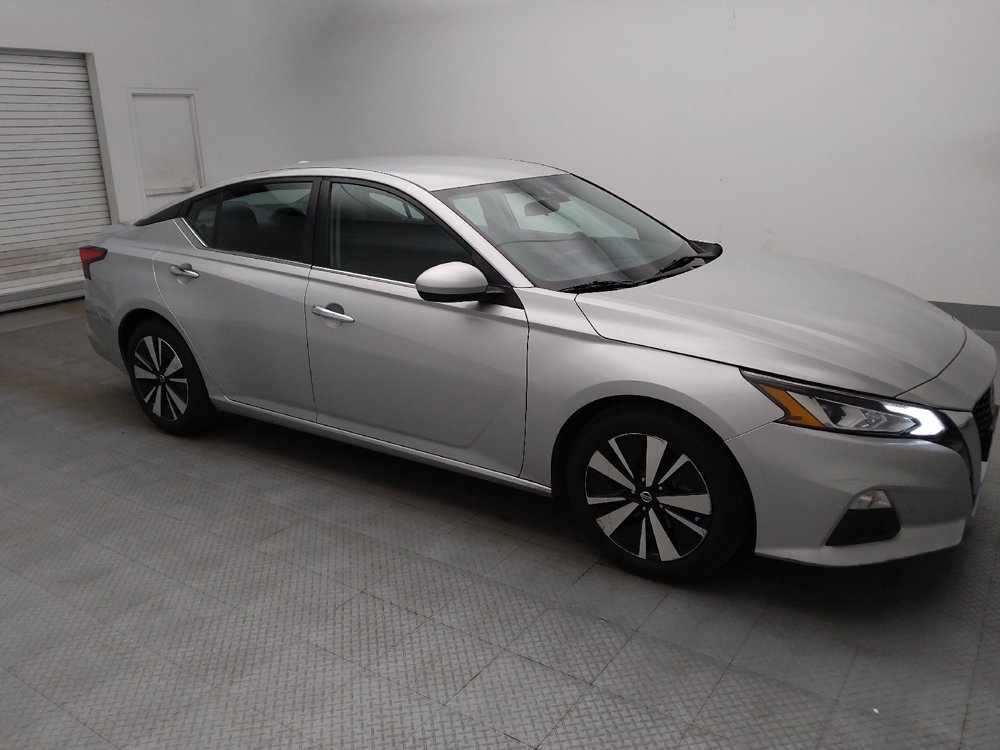 Used 2021 Nissan Altima 2.5 SV FWD image 13