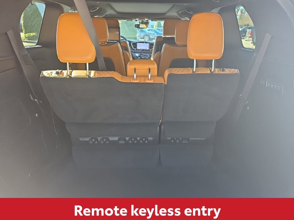 Used 2022 Chrysler Pacifica Pinnacle image 14