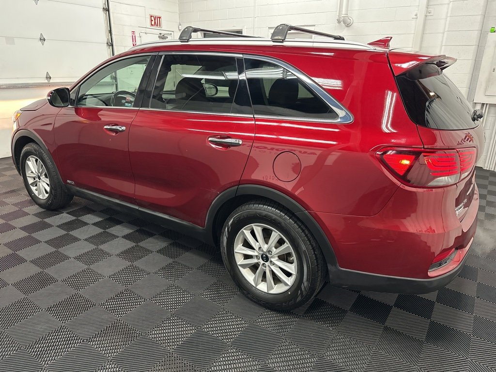 Used 2019 Kia Sorento LX w/ LX Convenience Package image 7