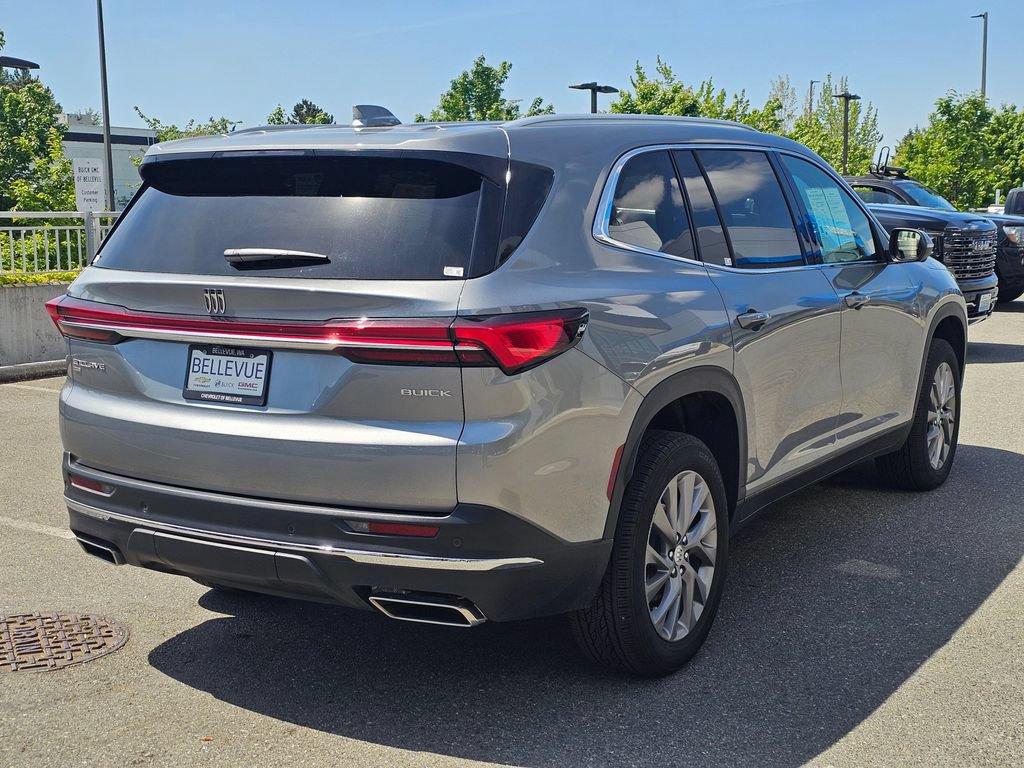 Used 2025 Buick Enclave Preferred w/ Power Package AWD/4WD image 6
