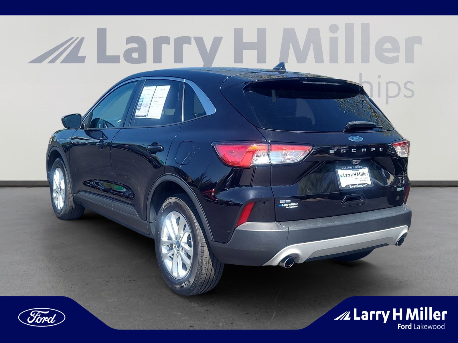 Used 2020 Ford Escape SE AWD/4WD image 3