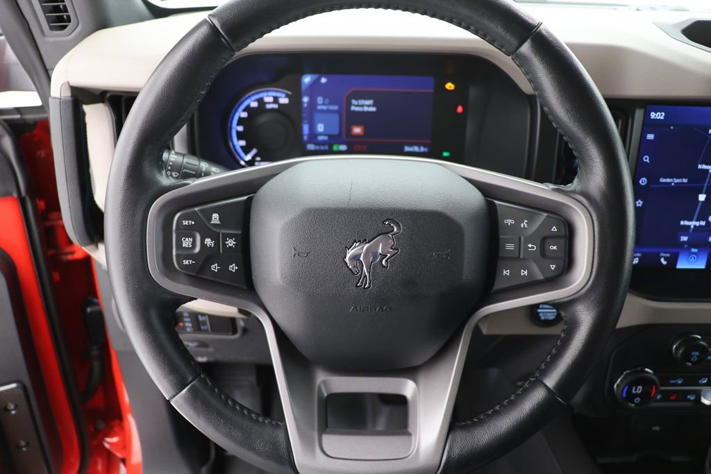 Used 2023 Ford Bronco Wildtrak image 18
