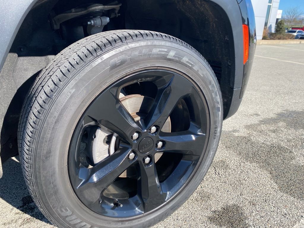 Certified 2023 Jeep Grand Cherokee Altitude image 6