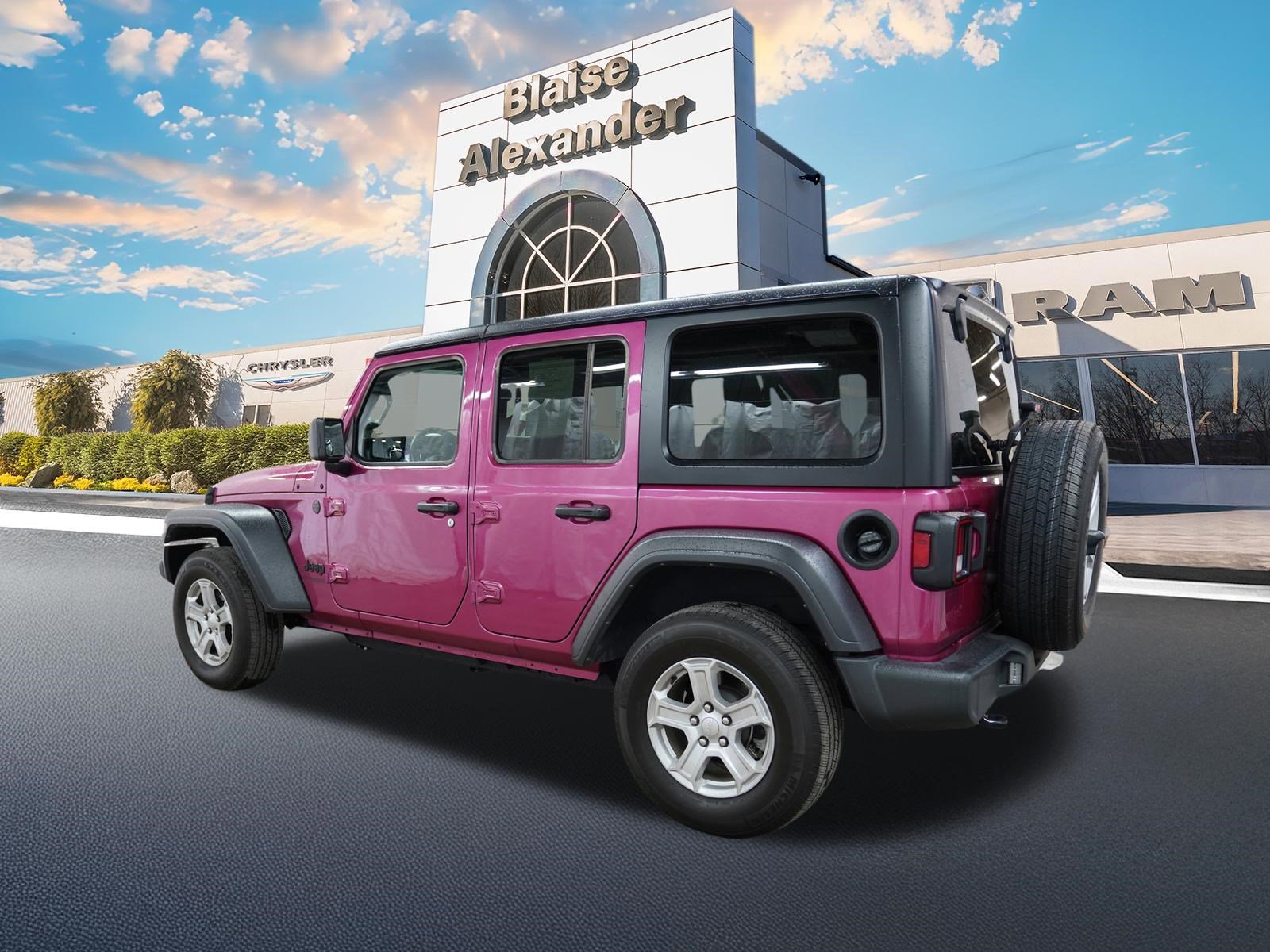 Used 2022 Jeep Wrangler Unlimited Sport AWD/4WD image 9