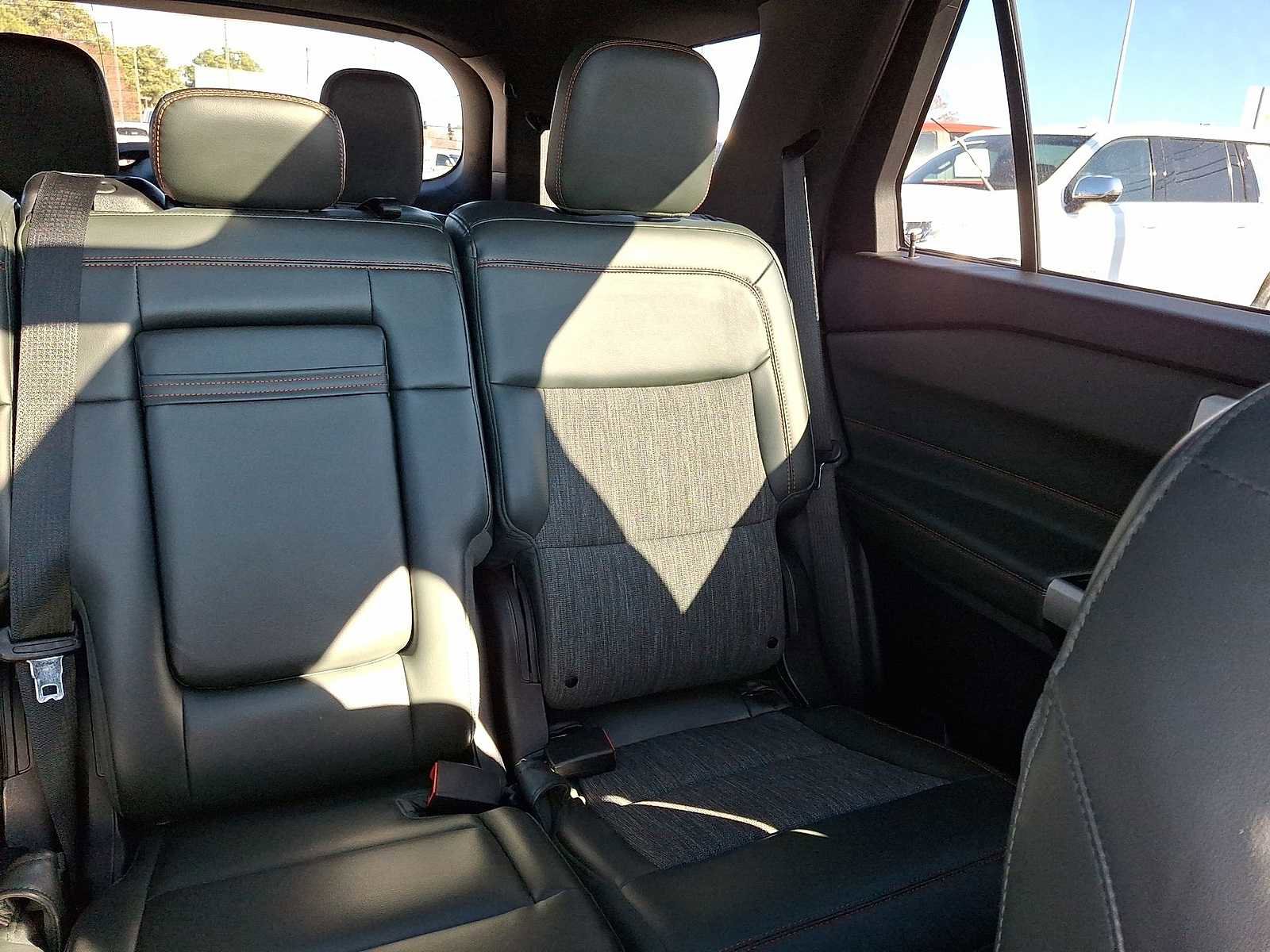 Used 2022 Ford Explorer Timberline image 15