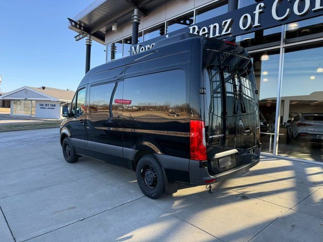 Used 2024 Mercedes-Benz Sprinter 2500 image 7