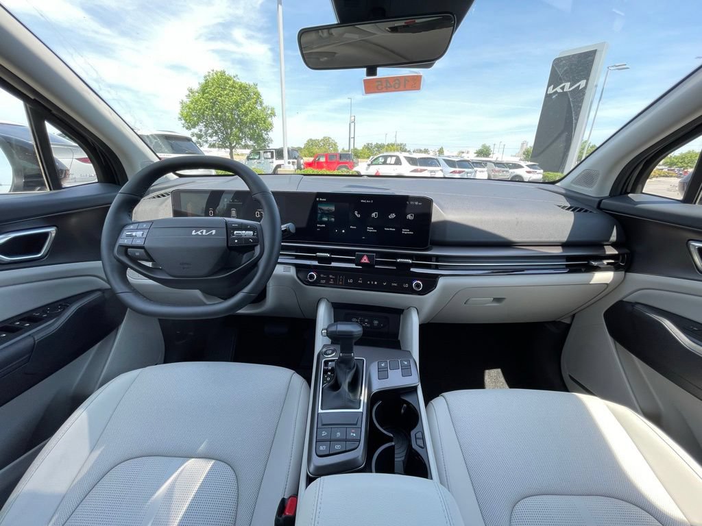 New 2026 Kia Sportage EX w/ EX Panorama Roof Package FWD image 29