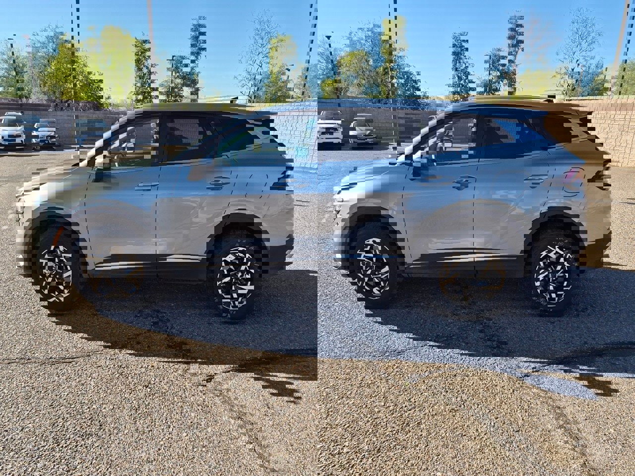 Used 2024 Kia Sportage LX image 6