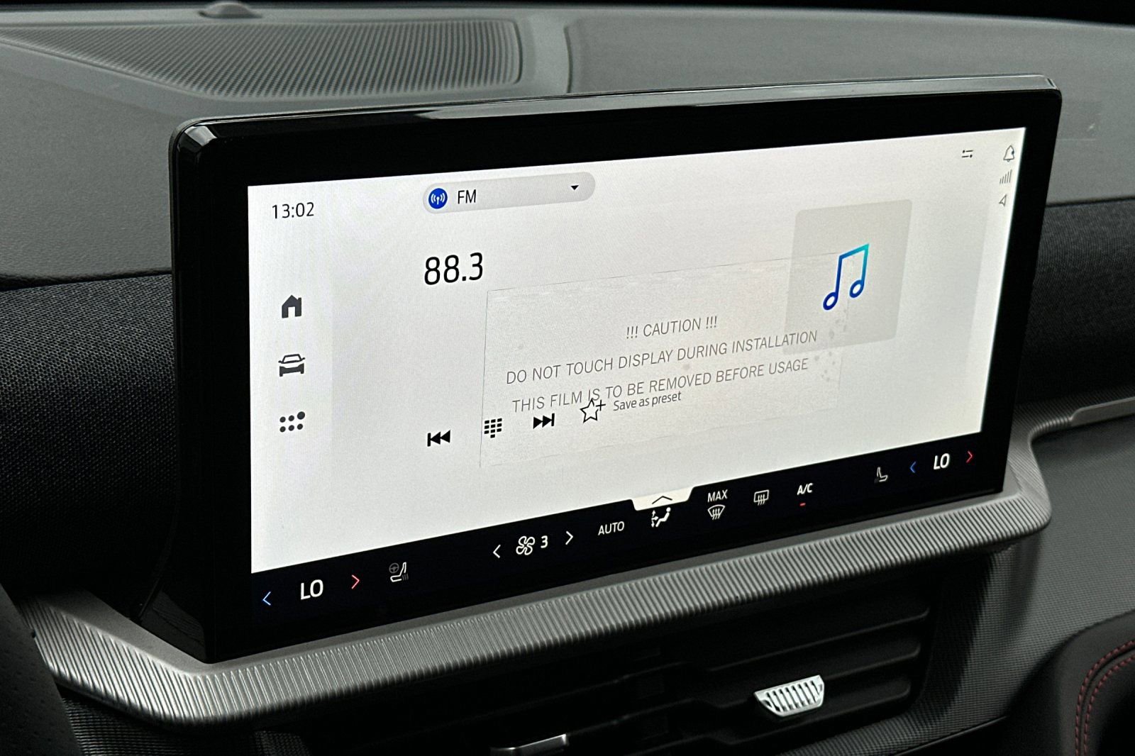 New 2026 Ford Explorer ST-Line w/ ST-Line Street Pack image 18