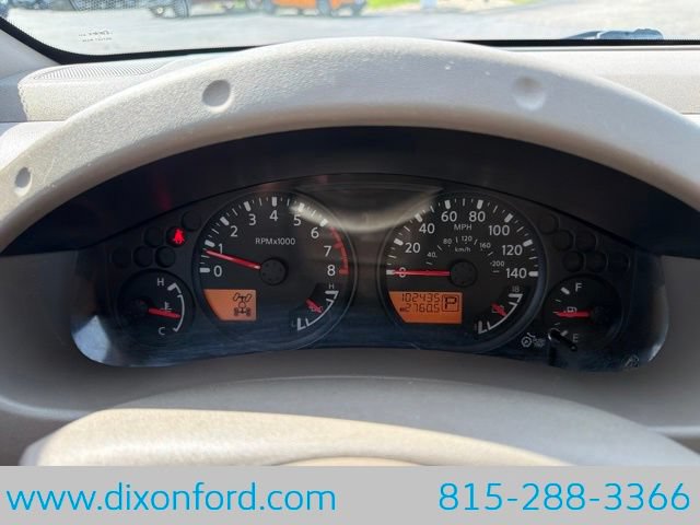 Used 2013 Nissan Frontier SV w/ SV Value Truck Pkg AWD/4WD image 17