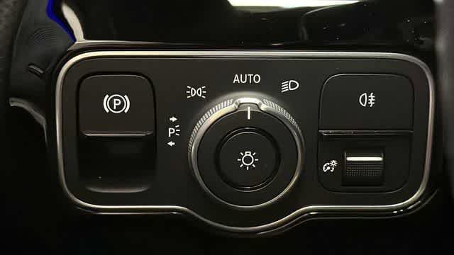 Certified 2021 Mercedes-Benz CLA 250 image 15