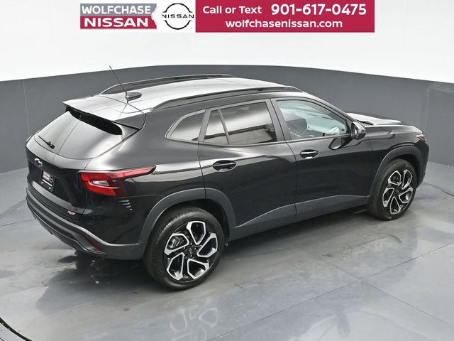 Used 2024 Chevrolet Trax RS w/ Sunroof Package image 35