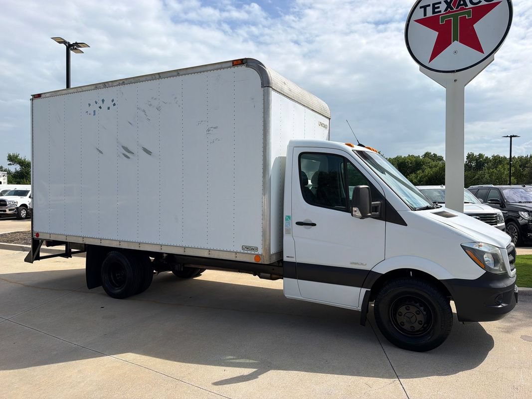 Used 2015 Mercedes-Benz Sprinter 3500 image 10