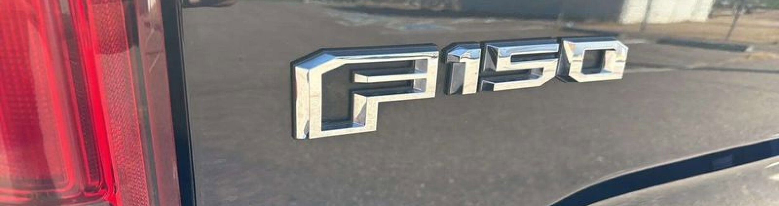 Used 2017 Ford F150 Lariat w/ Equipment Group 502A Luxury image 16