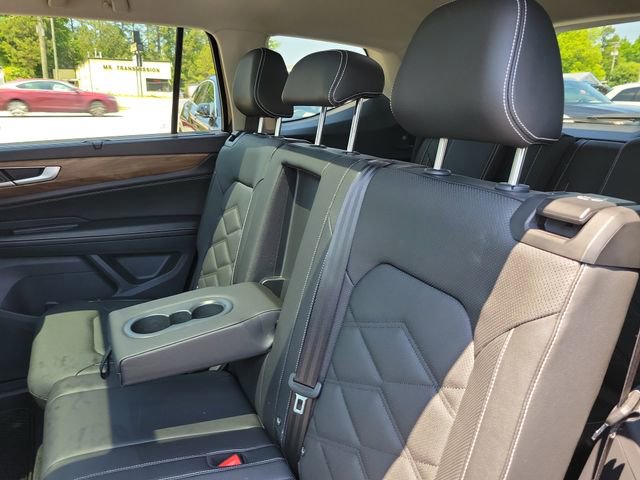 Certified 2025 Volkswagen Atlas SE w/ Panoramic Sunroof Package FWD image 11