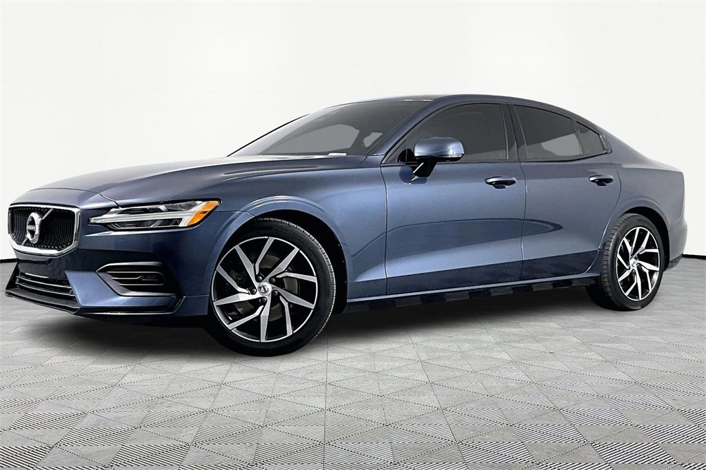 Used 2020 Volvo S60 T5 Momentum