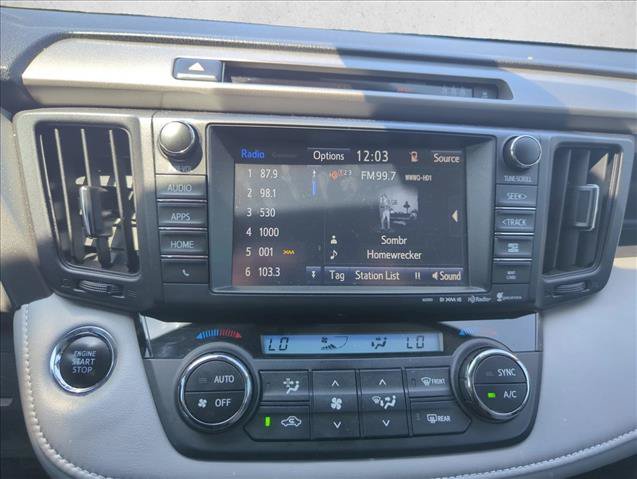 Used 2018 Toyota RAV4 XLE FWD image 26