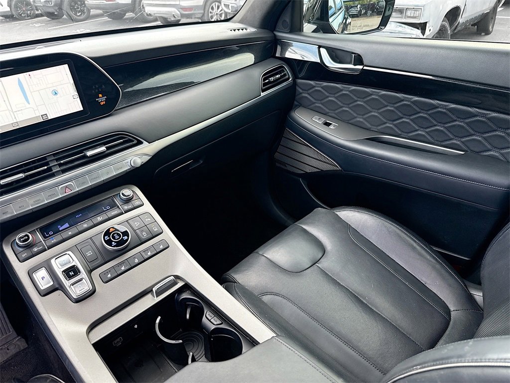Used 2021 Hyundai Palisade Calligraphy image 26