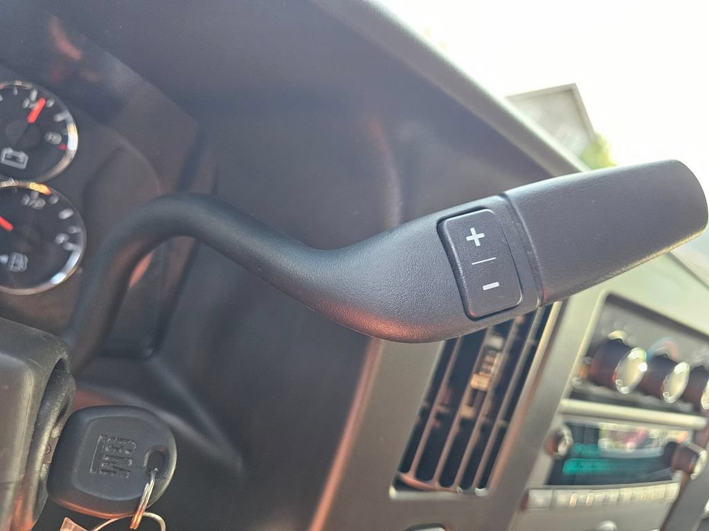 Certified 2025 Chevrolet Express 2500 w/ Driver Convenience Package RWD image 31
