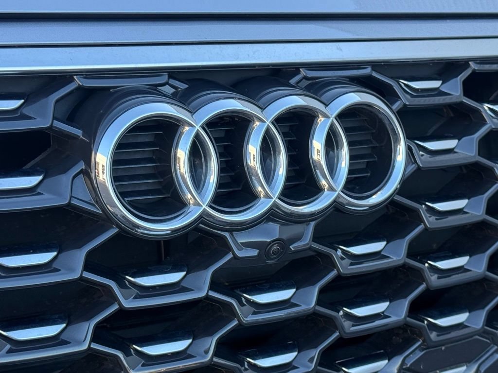 Used 2025 Audi Q5 2.0T Premium Plus w/ Premium Plus Package AWD/4WD image 42